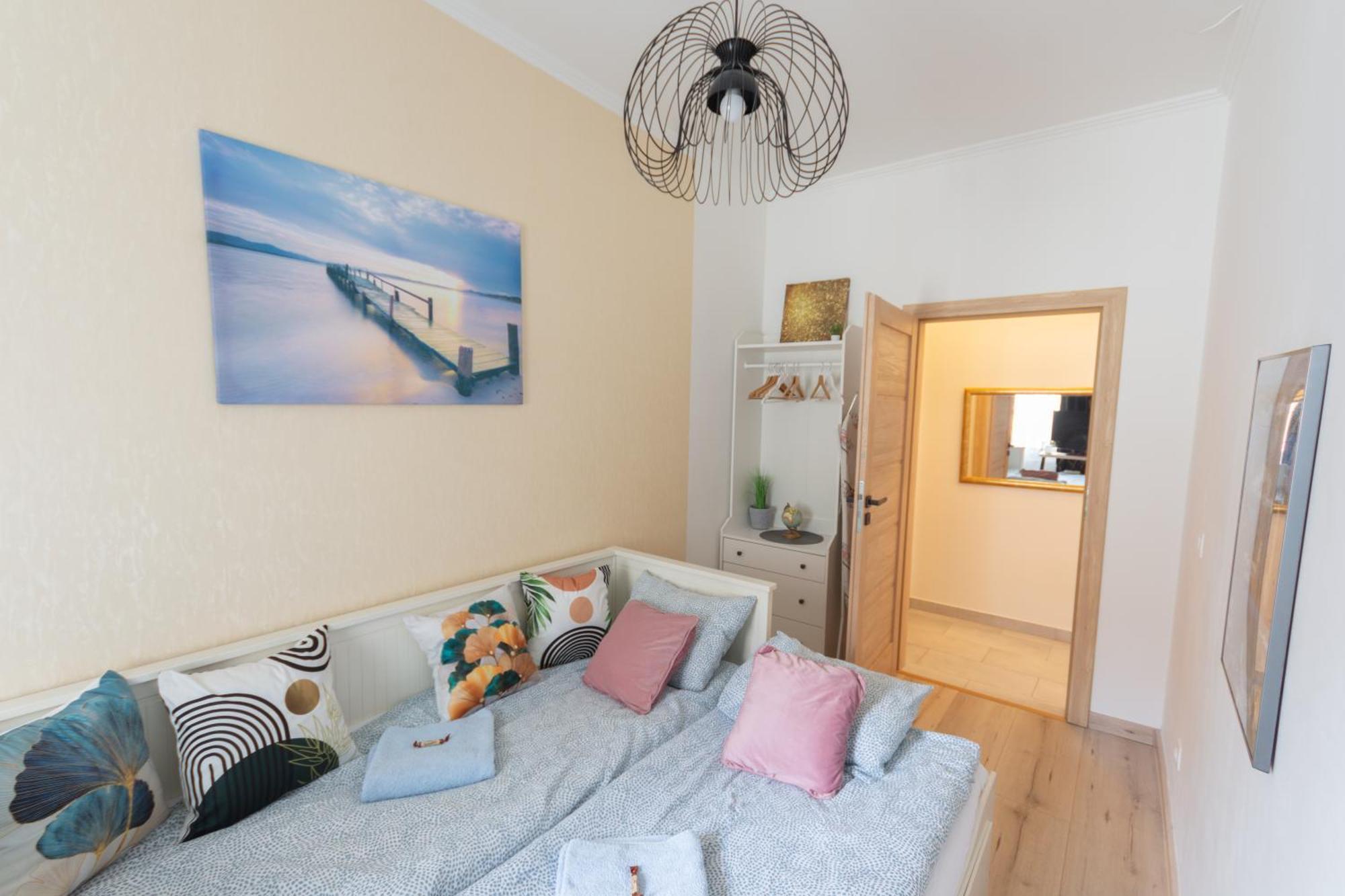 Quiet Rooms In The Bustling City Center Budapest Ngoại thất bức ảnh