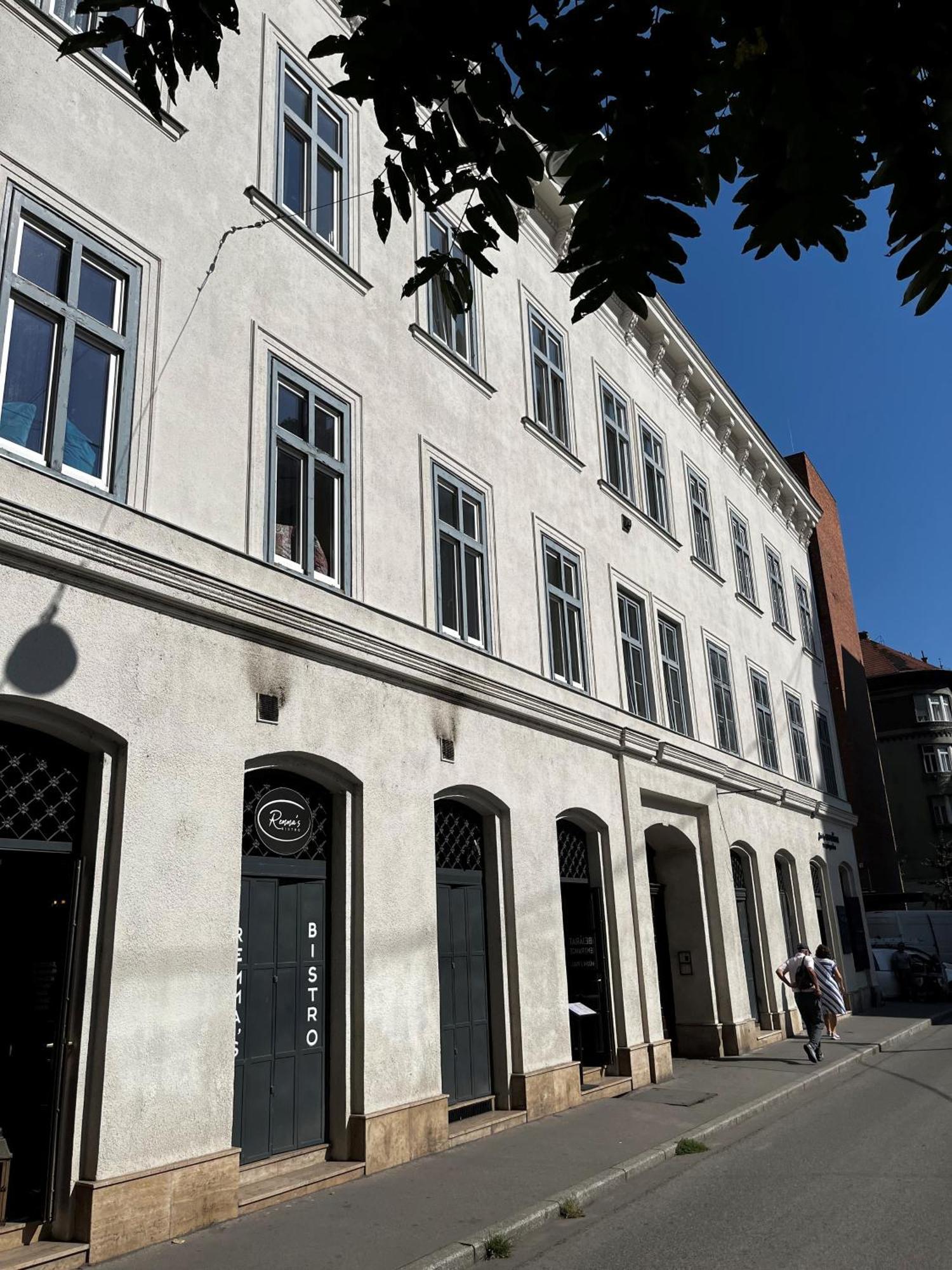 Quiet Rooms In The Bustling City Center Budapest Ngoại thất bức ảnh